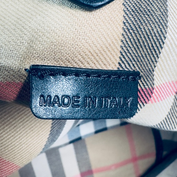 Burberry Black Leather Shoulder Bag-Gold Tone Hardware- Made in Italy - Picture 10 of 12